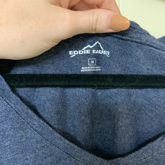 Eddie Bauer V-Neck Tee - Picture 4 of 5
